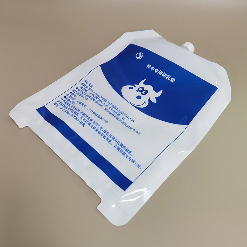 4L white colostrum bag
